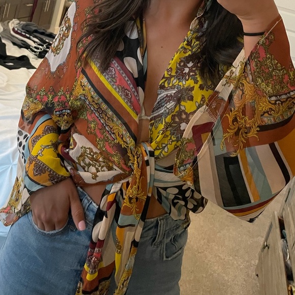 Funky Printed Blouse - Picture 2 of 2